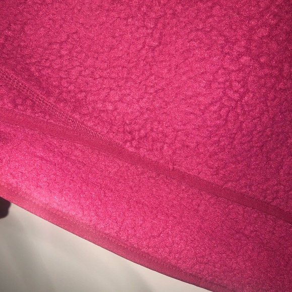 Patagonia Fleece Raspberry - Picture 2 of 4